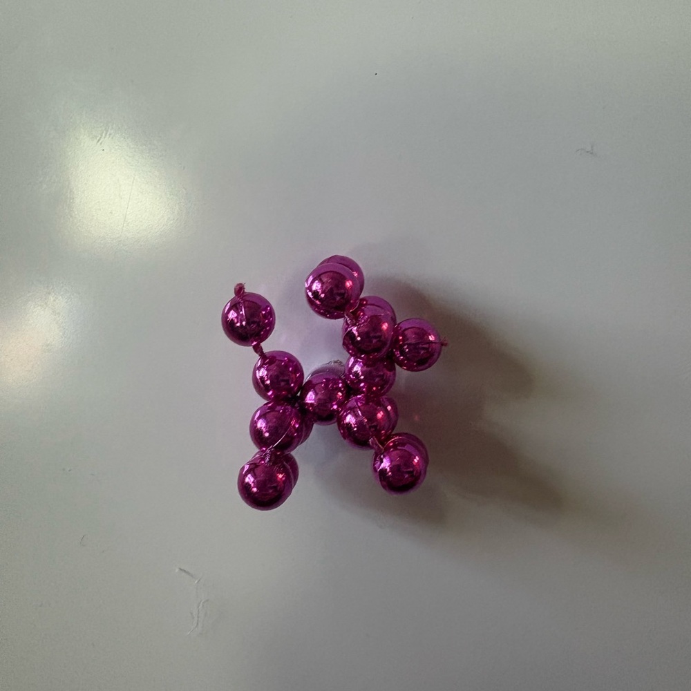 Handmade Balloon Dog Magnet Set - Picture 2 of 5